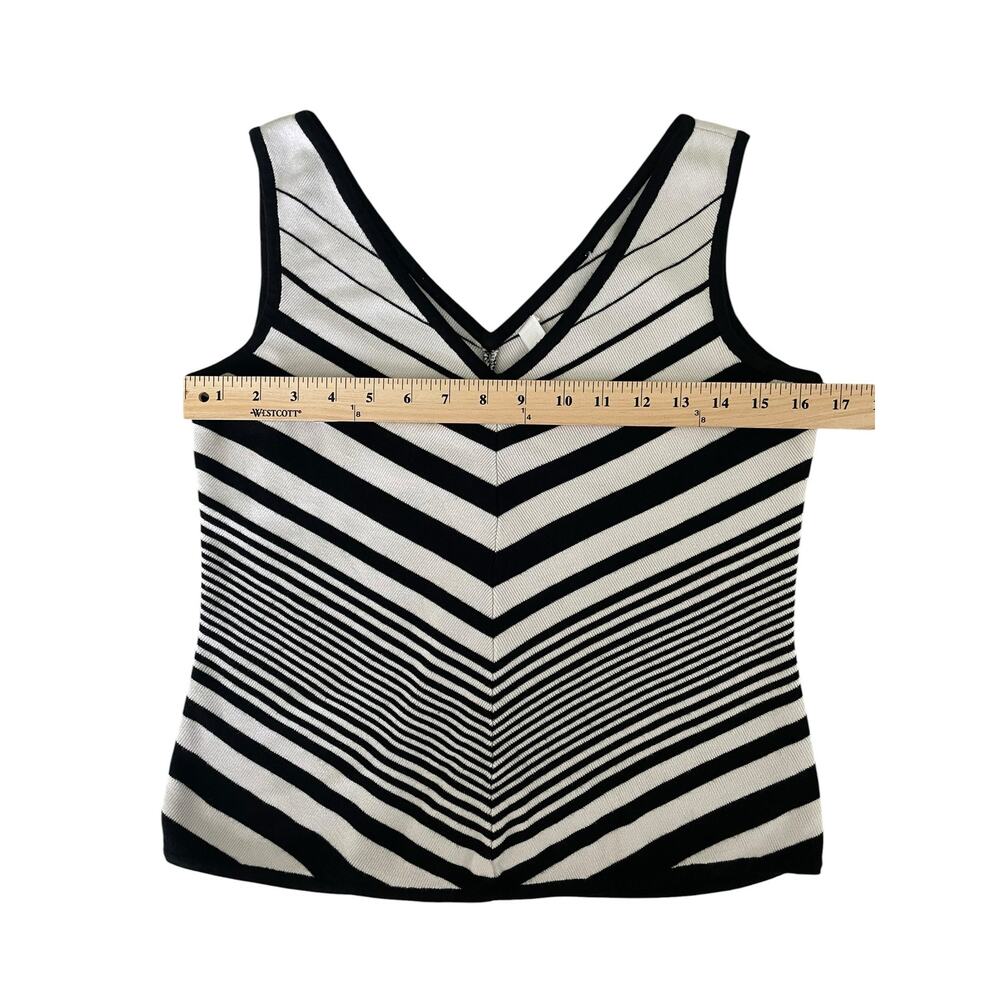 White House Black Market Chevron Striped Knit Tank Top XL - Picture 2 of 5